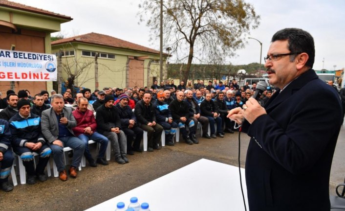 Ortahisar Belediye Başkanı Genç, işçilerle bir araya geldi