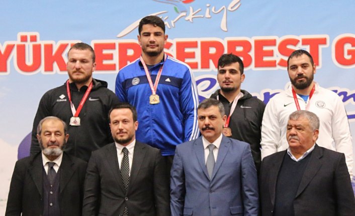 Türkiye Büyükler Serbest Güreş Şampiyonası