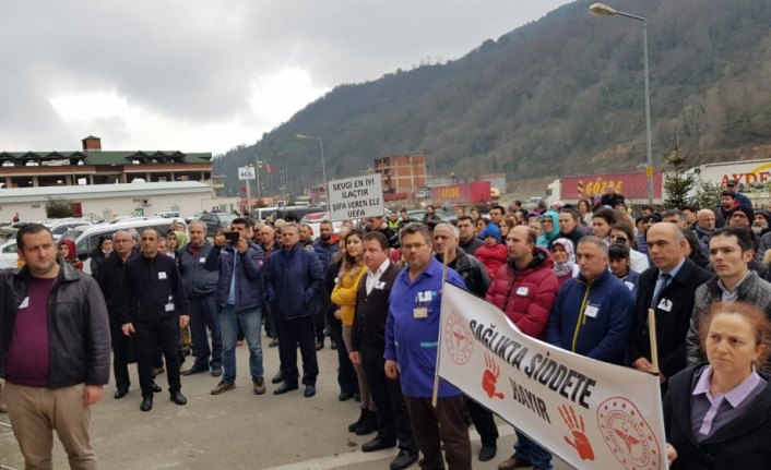 Artvin'de sağlık çalışanına fiziki şiddet