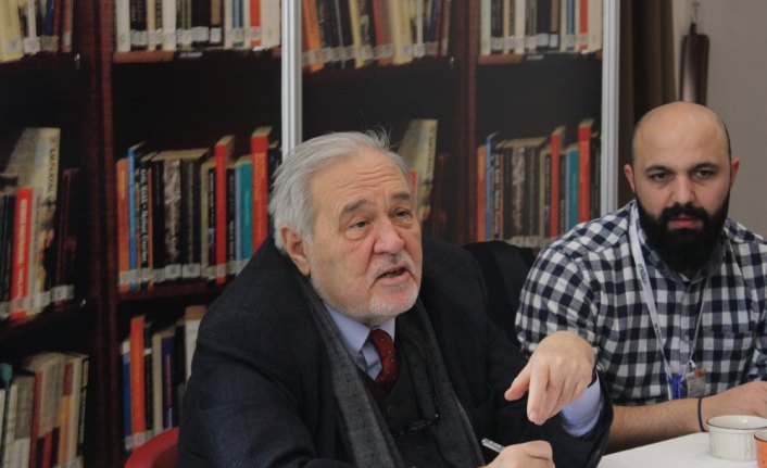 İlber Ortaylı, Karadeniz Kitap Fuarı'na katıldı