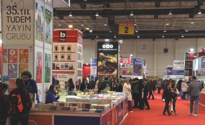 Karadeniz 5. Kitap Fuarı'nı 218 bin kişi ziyaret etti