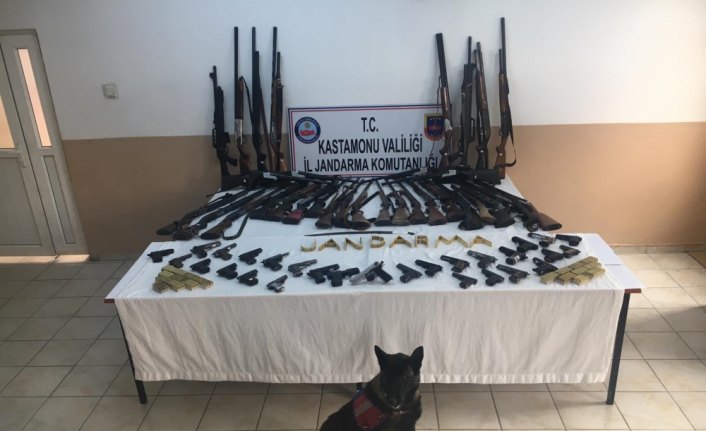 Kastamonu'da ruhsatsız silahları 