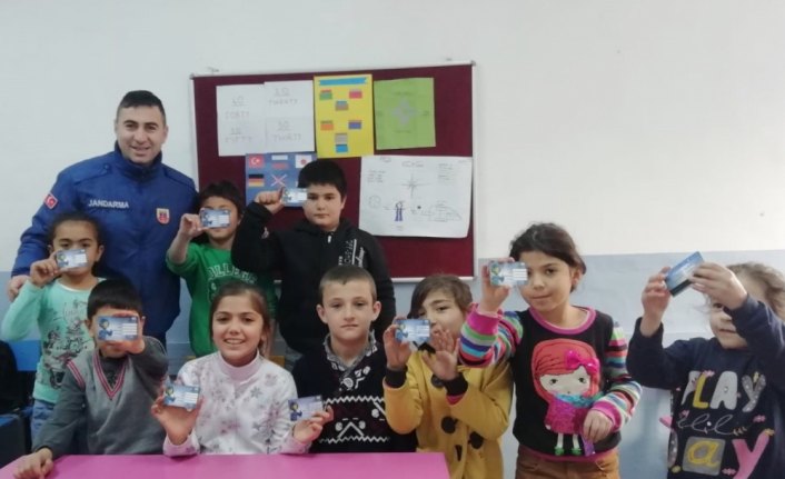 Kavak'ta öğrencilere trafik eğitimi