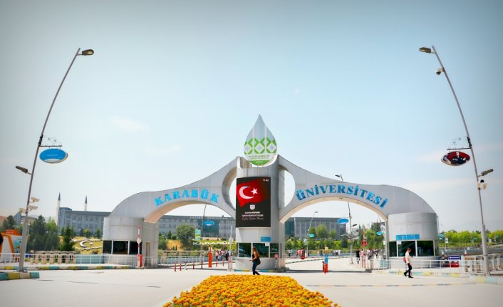 KBÜ'ye EAQUALS akreditasyonu