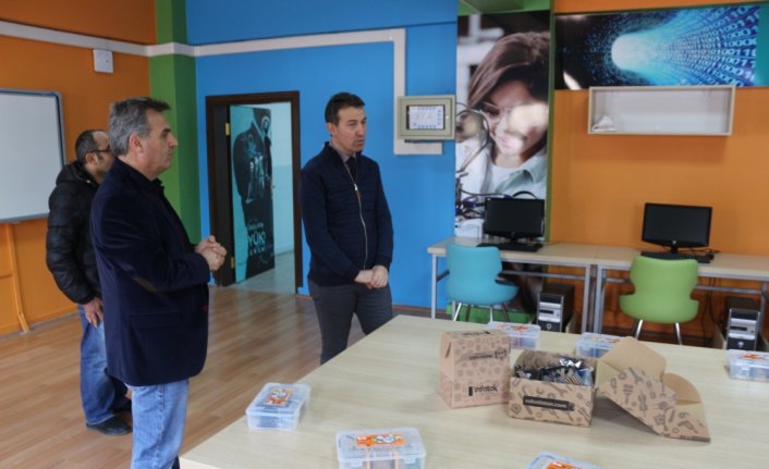 Milli Eğitim Müdürü Kösterelioğlu'dan okullara ziyaret