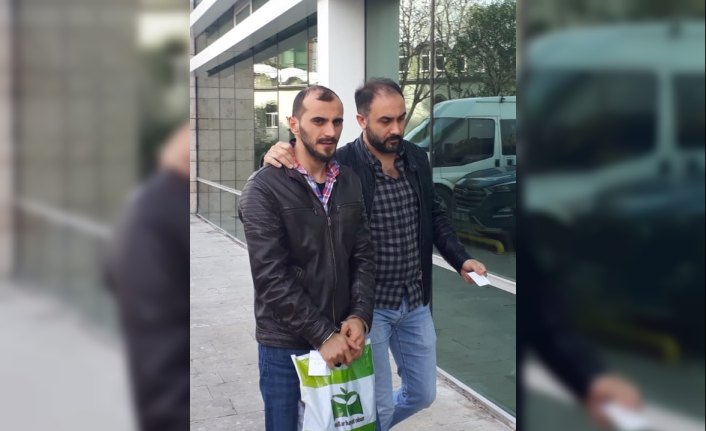 Uyuşturucuya özendirdiği iddia edilen okul hizmetlisine gözaltı