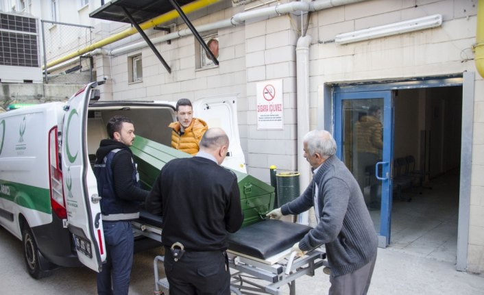 Ankara'da sporcuları taşıyan midibüs devrildi: 1 ölü, 17 yaralı