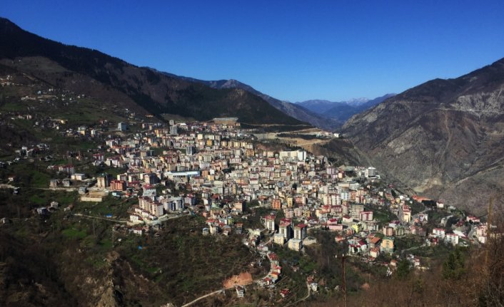 Atatürk ve şehitleri gökyüzünde andılar