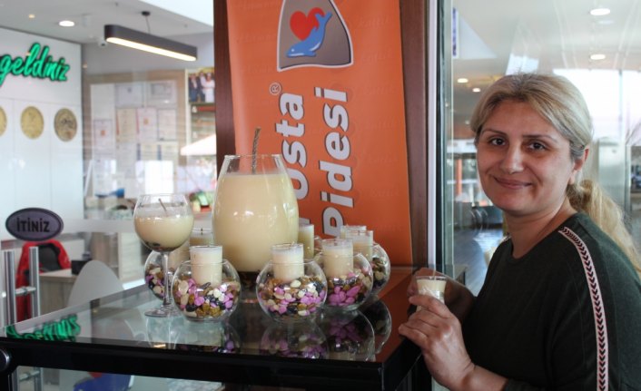 Atık yağdan mum üretip doğaya katkı sunuyor