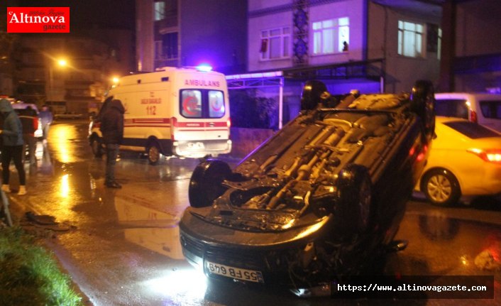 Bafra'da otomobil takla attı