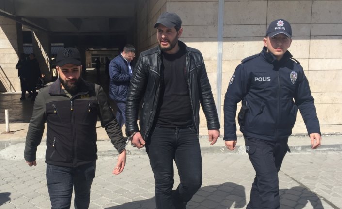 Hırsızlık şüphelisi Irak uyruklu 2 kişi tutuklandı