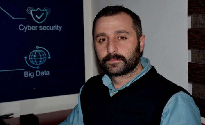 Mikrodenetleyici eğitim kartı ürettiler