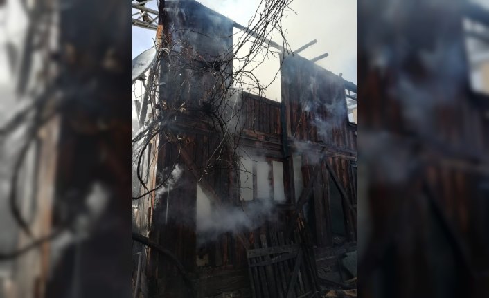 Mudurnu'da ev yangınları