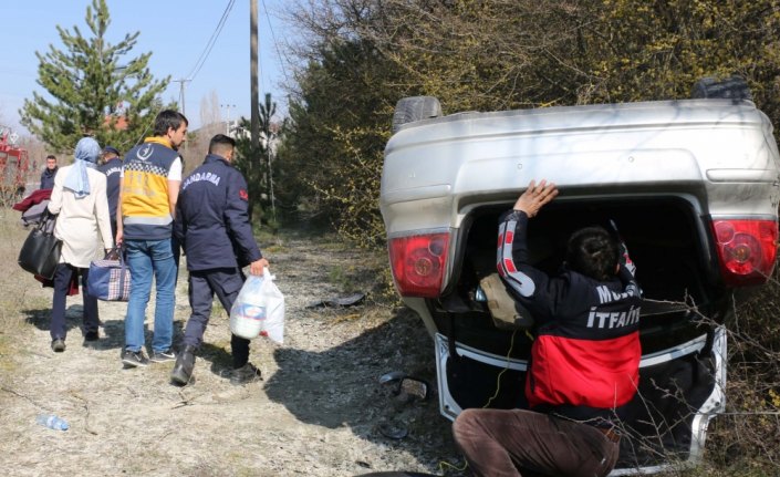 Otomobil şarampole devrildi: 1 yaralı