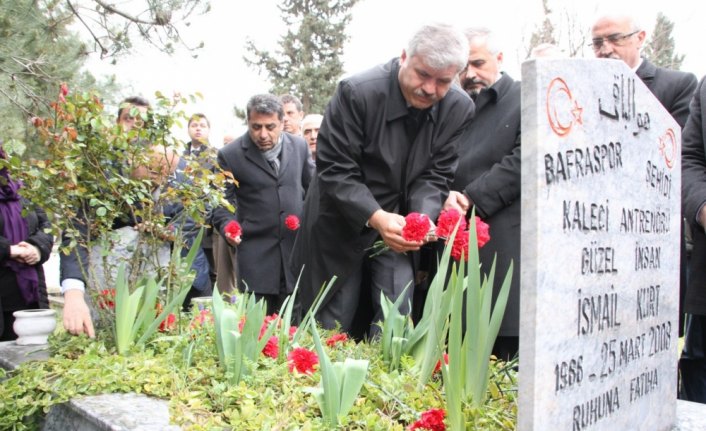 Sedat Gezer ve İsmail Kurt dualarla anıldı