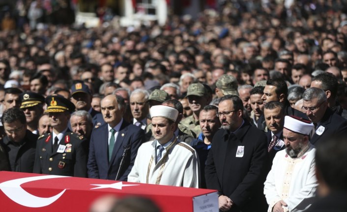 Şehit Piyade Uzman Çavuş Temel son yolculuğuna uğurlandı