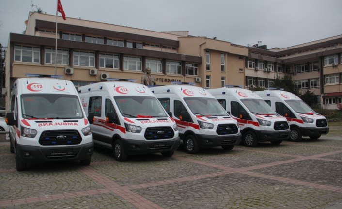 Sinop'ta ambulans filosuna 5 yeni araç eklendi