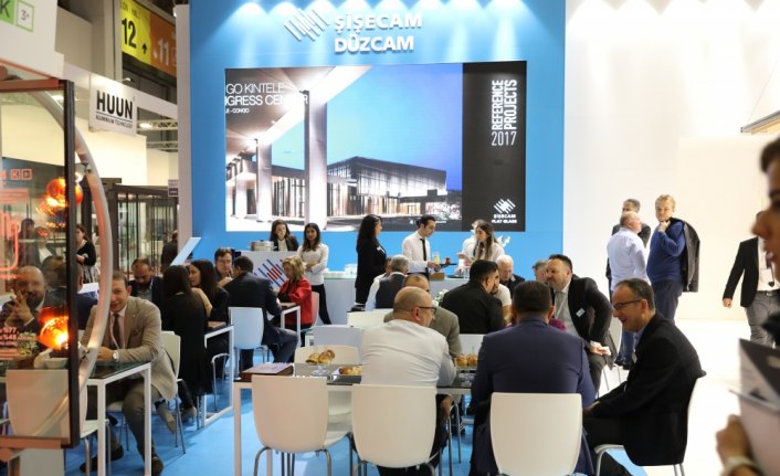 Şişecam Düzcam, Avrasya Cam Fuarı'nda yeni ürünlerini tanıttı