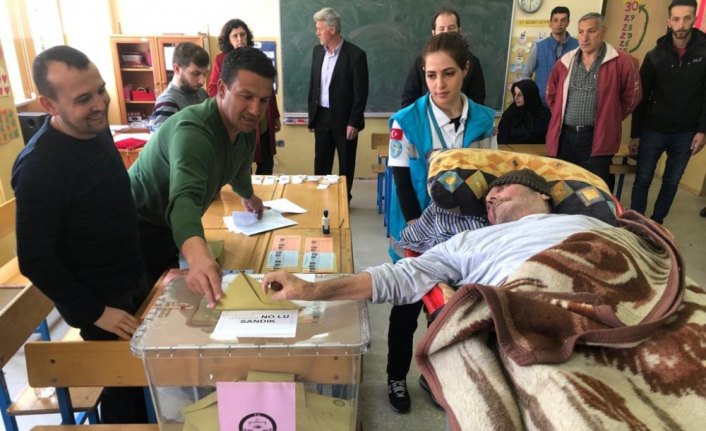 Türkiye sandık başında