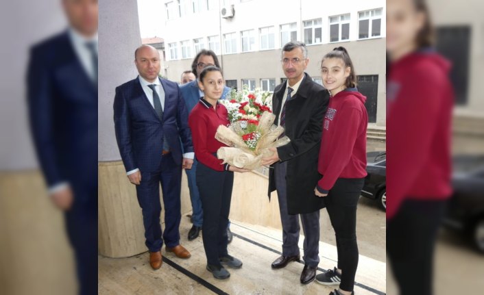 Zonguldak Valisi Erdoğan Bektaş'dan ziyaretler