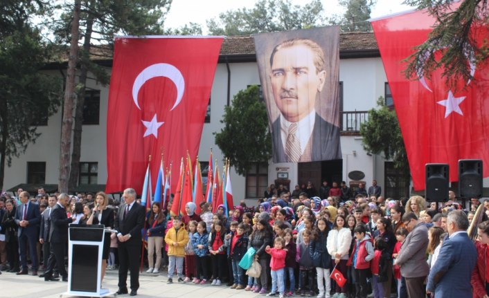 23 Nisan Ulusal Egemenlik ve Çocuk Bayramı