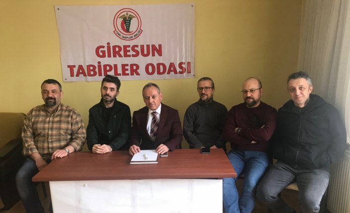 Aile hekimleri iş bırakma eylemi gerçekleştirdi