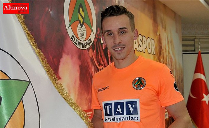 Alanyasporlu futbolcu Josef Sural hayatını kaybetti