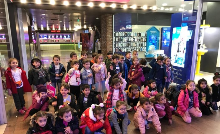 Anaokulu öğrencileri sinemayla buluşturuldu