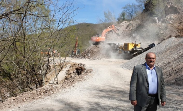 Doğanyurt'ta yol çalışmaları