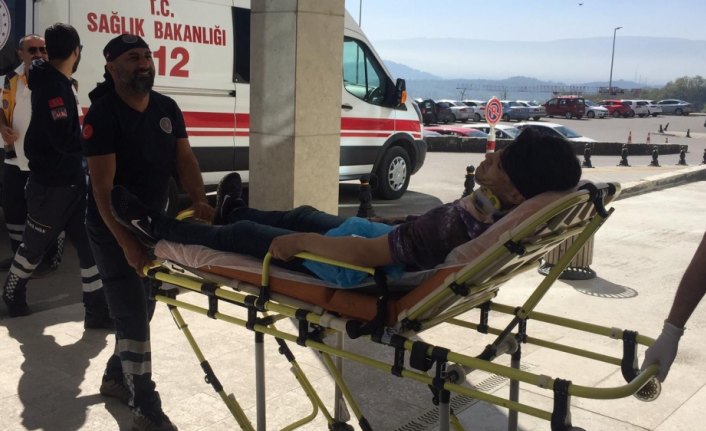 Düzce'de patpat devrildi: 3 yaralı