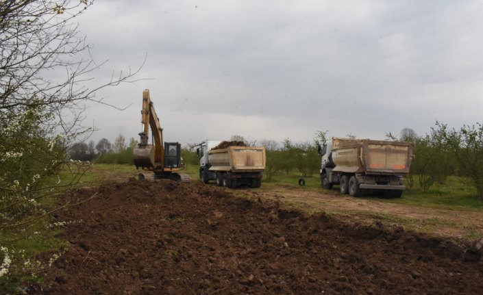 Düzce'de yol açma çalışması