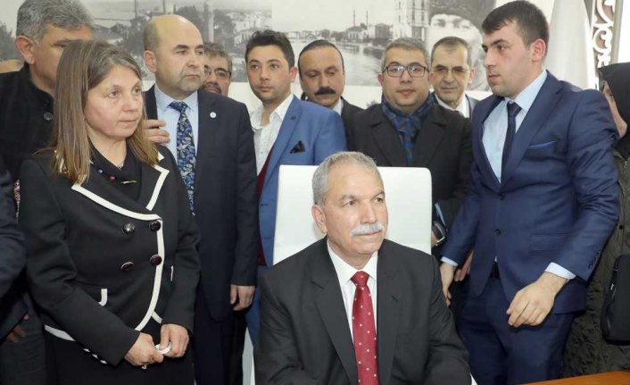 İlkadım Belediye Başkanı Demirtaş, görevine başladı