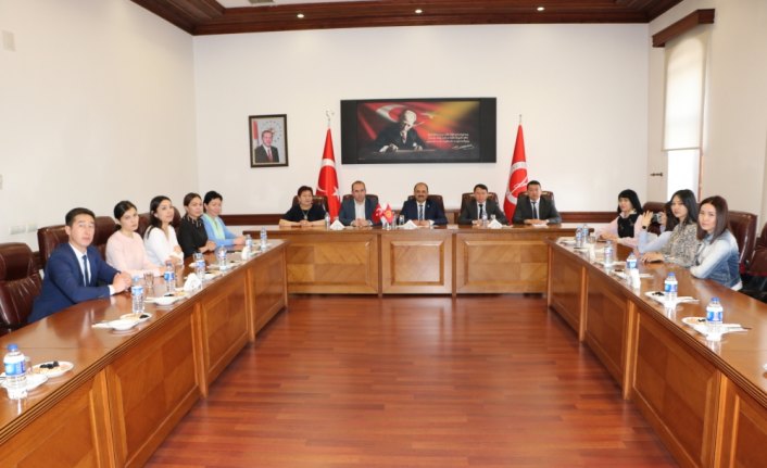 Kırgız doktorlara Kastamonu'da eğitim