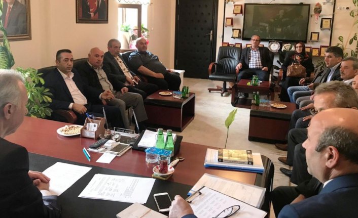 Taşova ve Suluova'da belediye meclis toplantıları yapıldı