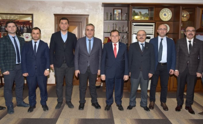 Trabzon Üniversitesi UZEM'den TTSO'ya ziyaret