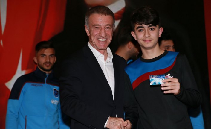 Trabzonspor'da altyapı oyuncularına genç üye kartı
