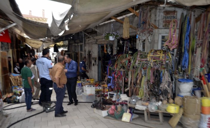 Amasya'da hırdavat dükkanında yangın