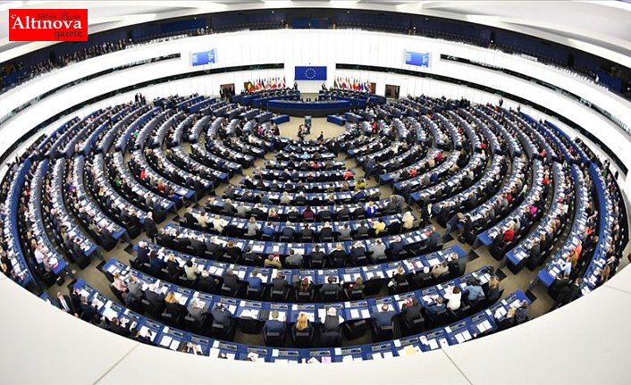 AP seçimlerinde aşırı sağcı partiler ile Yeşiller güç kazandı