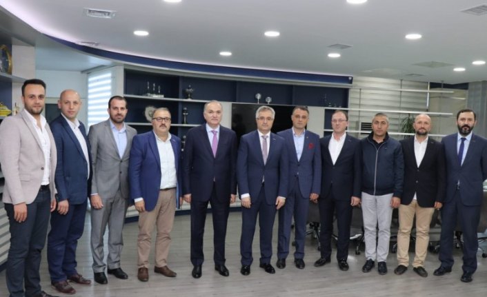 Başkan Özlü'ye ziyaret