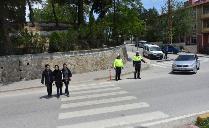 Boyabat'ta sürücüler bilgilendirildi