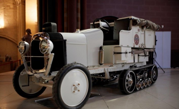 Golden Scarab, Citroen'in 100. yılı için yeniden üretildi