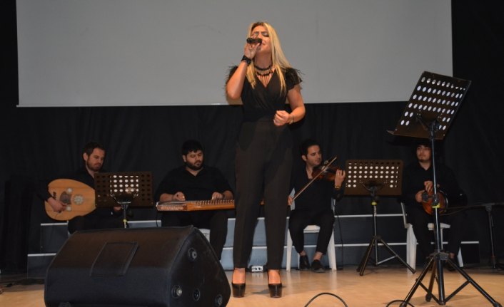 Görele'de ünlü şair Ahmet Kaçar anıldı