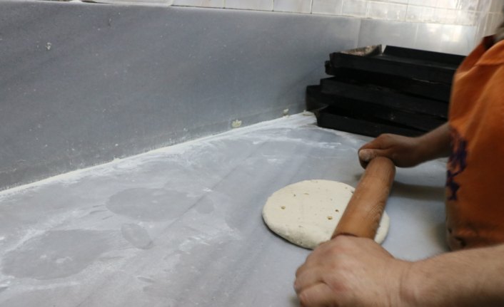 HUZUR VE BEREKET AYI RAMAZAN - Tokat çöreği iftar ve sahur sofralarını süslüyor