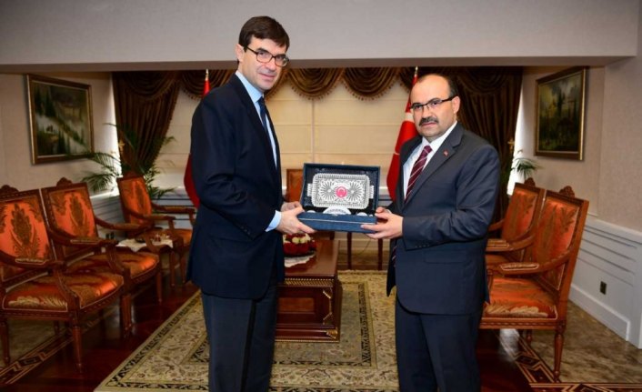 İspanyol Büyükelçi Gonzalez-Barba'dan Vali Ustaoğlu'na ziyaret