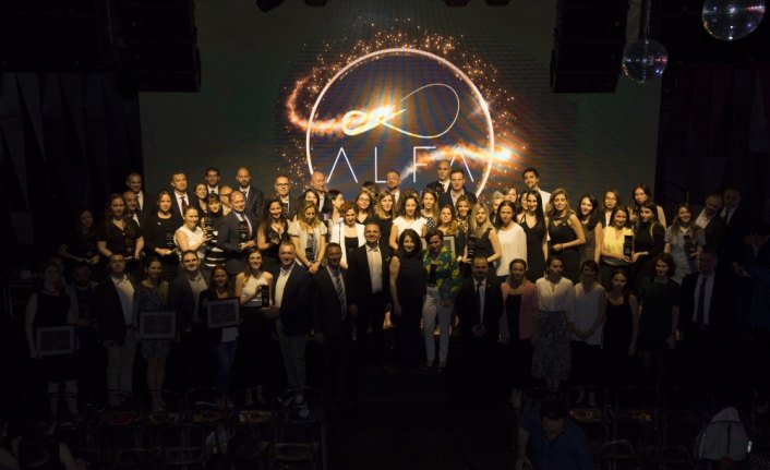 İstanbul Sabiha Gökçen Havalimanı’na yolcularından ödül