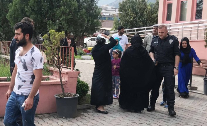 Karabük'te adliye çıkışında kavga