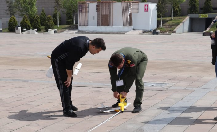 Karabük'te model uçaklar yarıştı