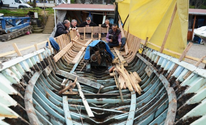 Kıyı balıkçıları lüfer ve çinekopa hazırlanıyor