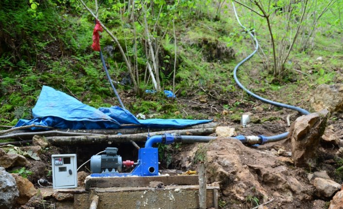 Küçük akarsuların enerjisini elektriğe dönüştürüyorlar