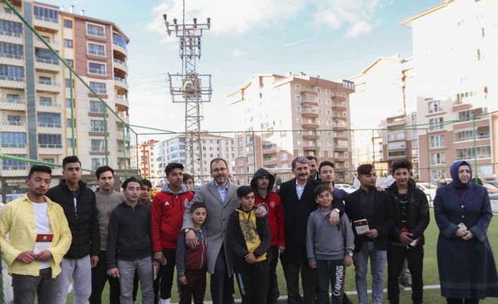 Mahalle tipi spor sahalarının sayısı hızla artıyor